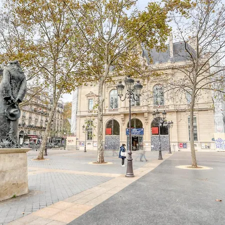 Grand Spacieux Renove Metro Wifi Apartman